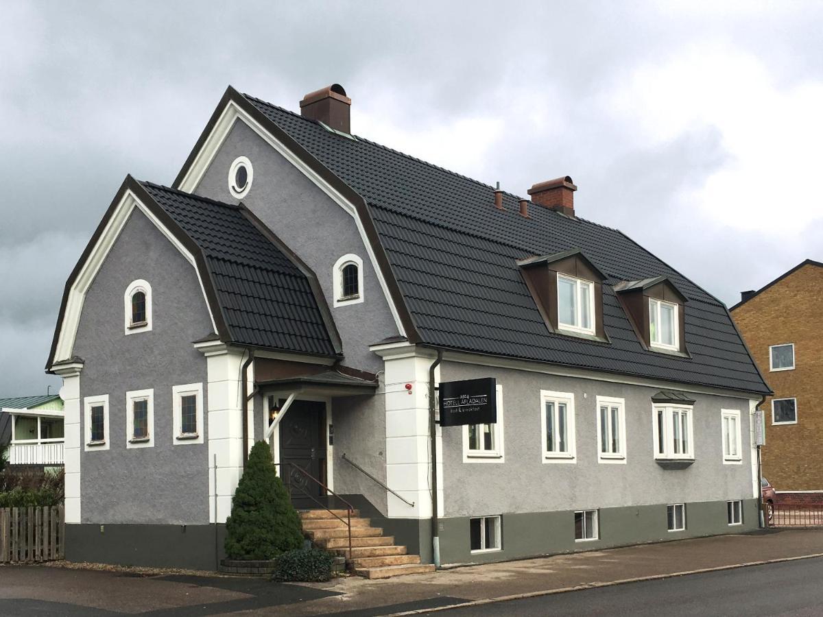 Hotell Apladalen I Vaernamo Екстериор снимка