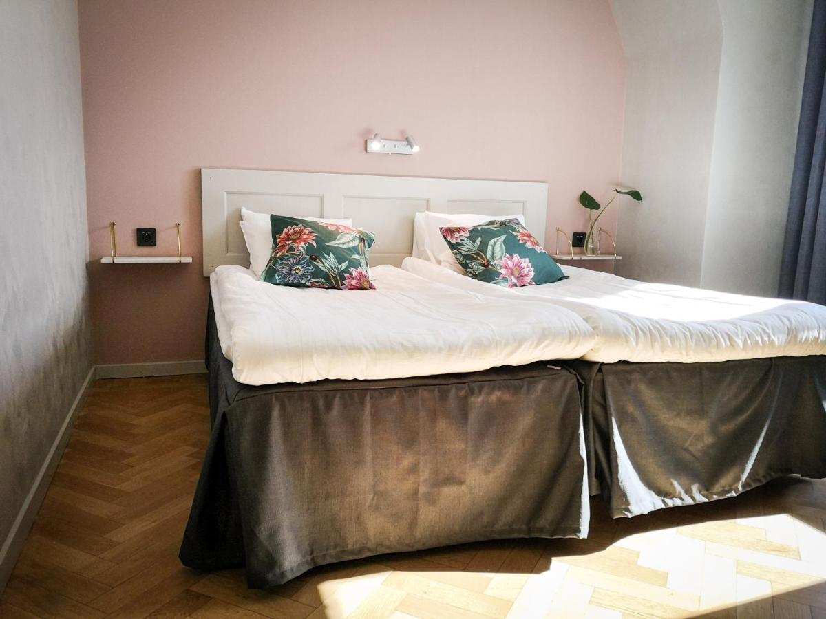 Hotell Apladalen I Vaernamo Екстериор снимка